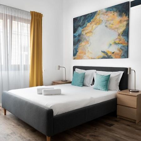 Ultracentral Studio Iuliu Maniu Apartment Cluj Napoca Bagian luar foto